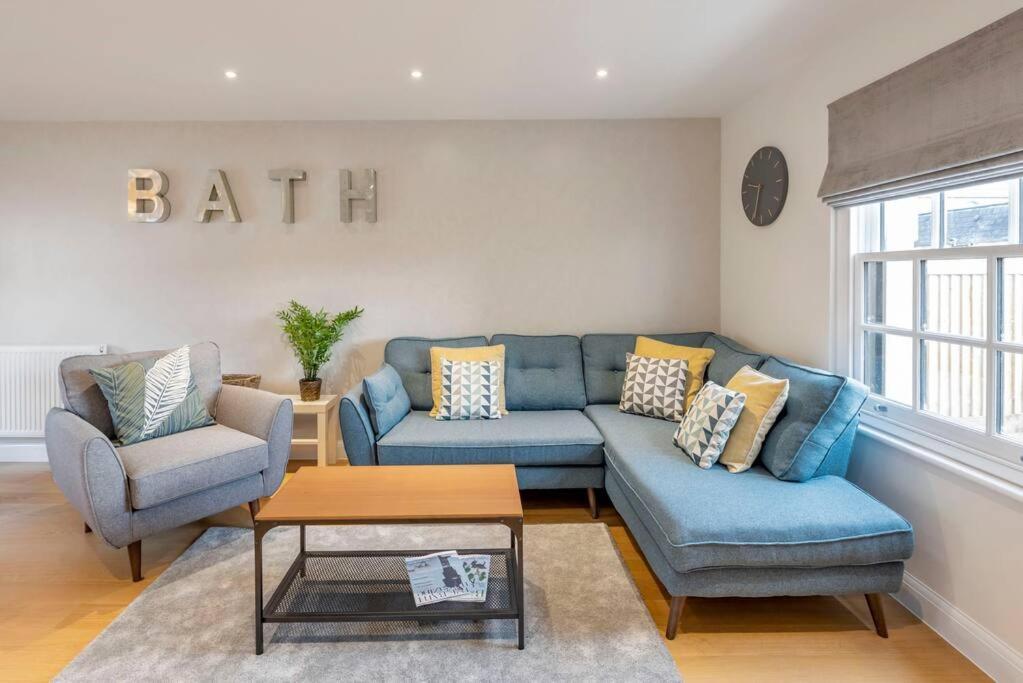 Fantastic 3-Bed House With Parking Villa Bath Kültér fotó